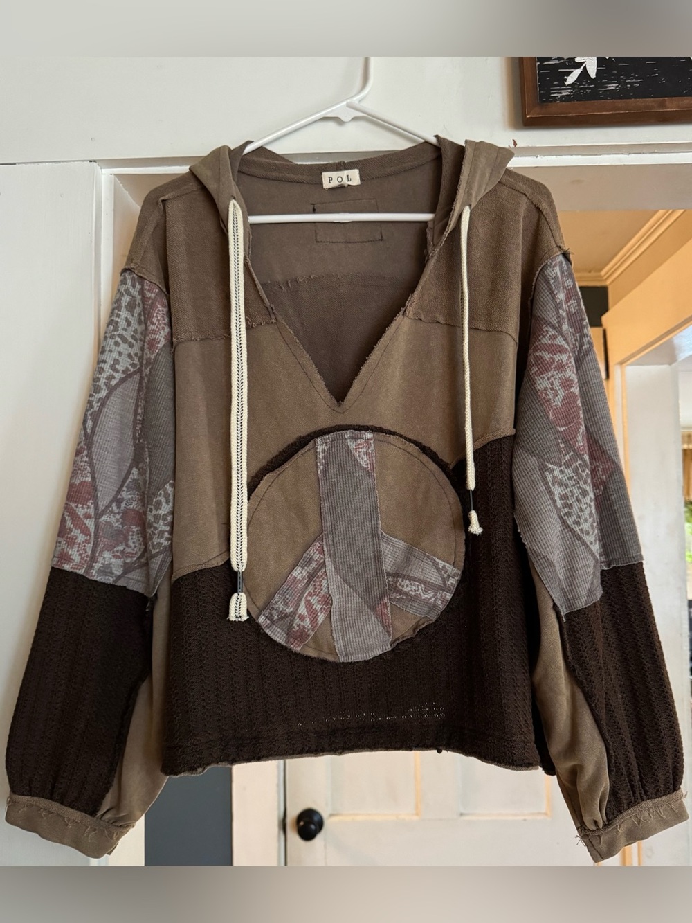 POL Brown Patchwork Peace Sign V-Neck Hooded Sweater